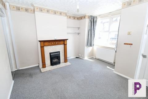 3 bedroom terraced house for sale, Milton Road, Gillingham, Kent, ME7