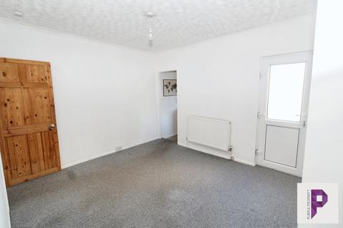 3 bedroom terraced house for sale, Milton Road, Gillingham, Kent, ME7