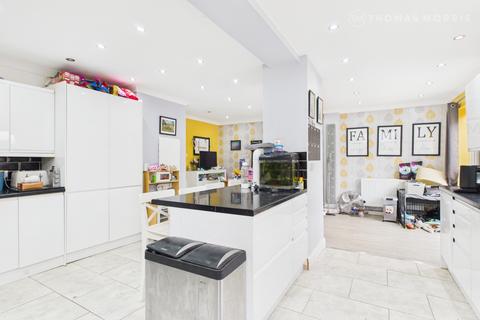 undefined, Shakespeare Road, Cambridgeshire PE27