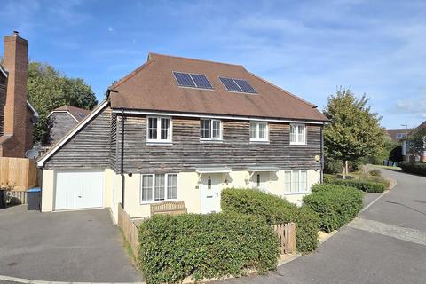 Speedwell Drive, Lindfield, RH16