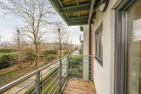 undefined, Queen Mary's Place, Roehampton, London, SW15
