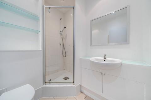 3 bedroom flat for sale, Queensway, Bayswater, London, W2