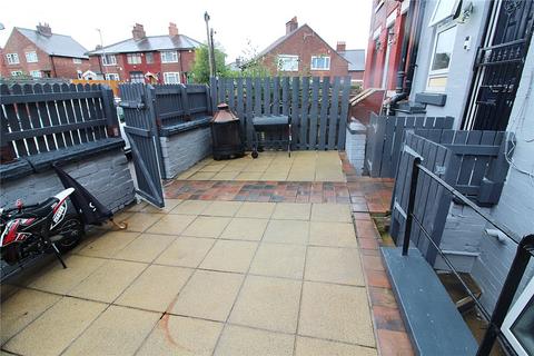 2 bedroom terraced house for sale, Vinery Place, West Yorkshire LS9