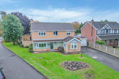 4 bedroom detached house for sale, Falcon Close, Leicester Forest East, LE3