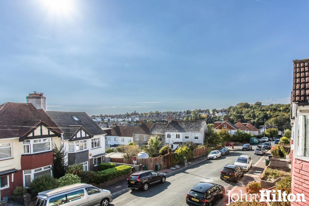 Hollingbury Rise36.jpg