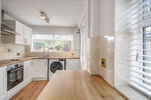 undefined, Stanhope Drive, Wirral CH62