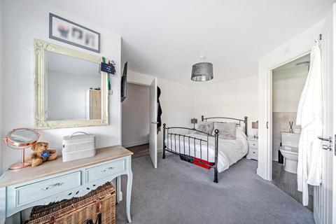 2 bedroom apartment for sale, Roebuck House, Church Lane, Reading RG7
