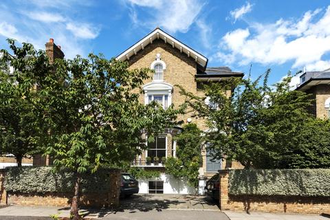 Ridgway Place, Wimbledon, London, SW19