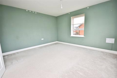 undefined, Grand Junction, Aylesbury HP22