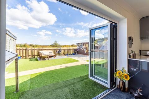 4 bedroom detached house for sale, Ivy Lane, Wilstead