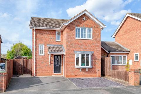 The Flats, Bromsgrove, B61