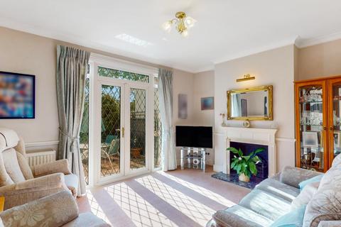 2 bedroom semi-detached bungalow for sale, Harrow, Greater London HA2