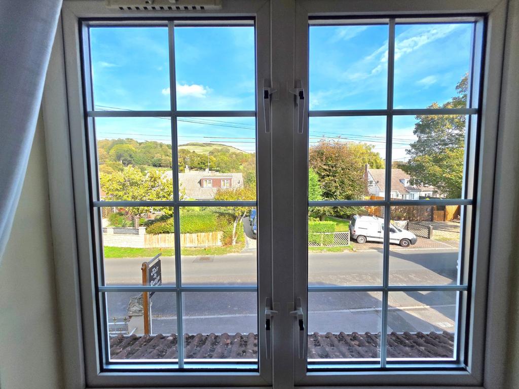 Outlook Front