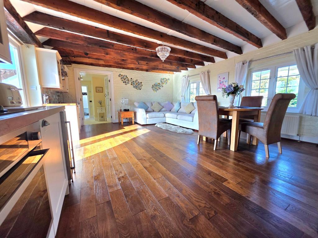 Lounge/Diner/Kitchen