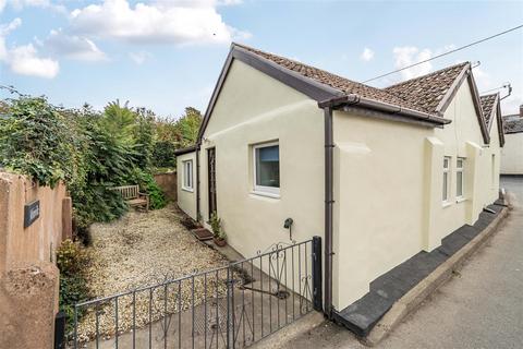 3 bedroom bungalow for sale, North Lane, Bickington