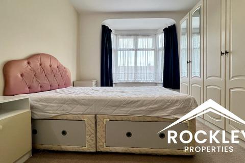 undefined, Ashburton Avenue, Ilford IG3