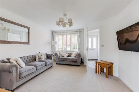 3 bedroom semi-detached house for sale, Spitfire Way, Hucknall NG15