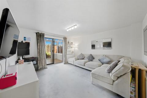 undefined, Turner Road, Bean, Dartford