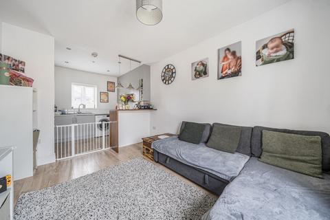 2 bedroom coach house for sale, Picket Twenty Way, Andover, SP11 6UH