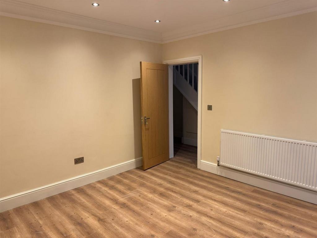 Living rm.JPG