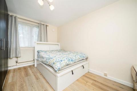 2 bedroom flat for sale, Fanshaw Street, London N1