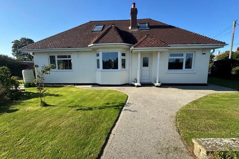 undefined, Lepe Road, Langley