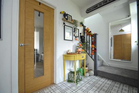 undefined, Falmouth TR11