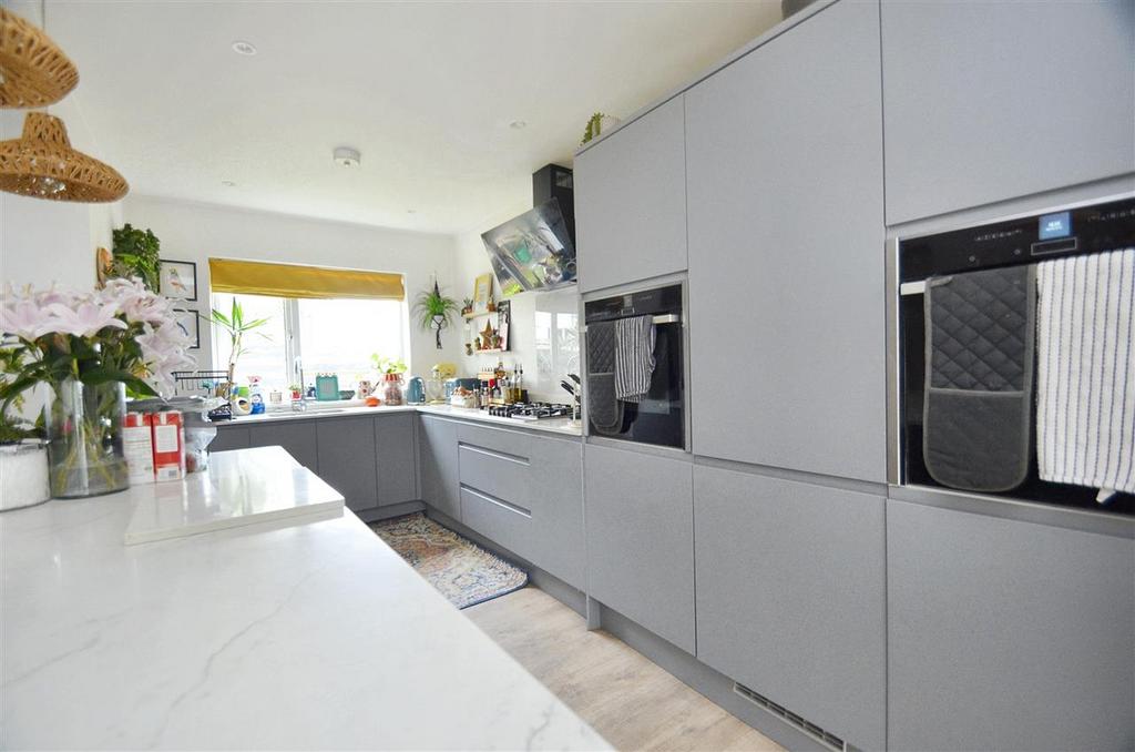 Kitchen area