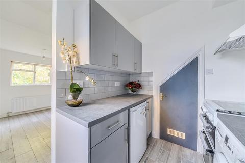 undefined, Balaclava Road, Surbiton