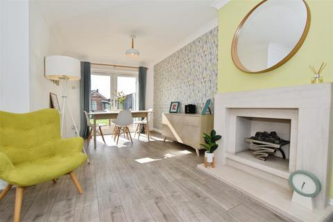 3 bedroom semi-detached house for sale, Dawnay Road, Bilton HU11