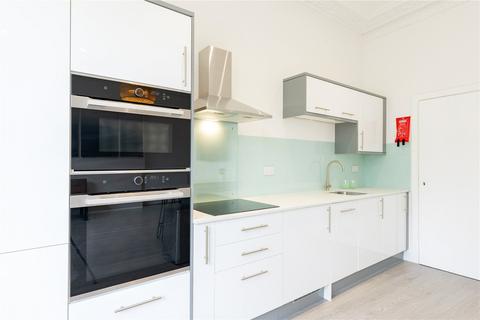 5 bedroom apartment to rent, Clifton Park Road, Clifton, Bristol, Bristol, BS8