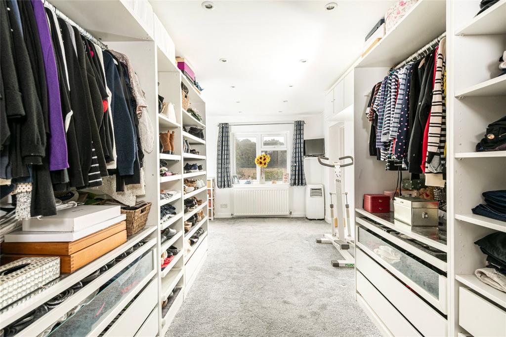 Dressing Area