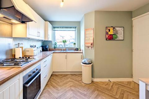 3 bedroom semi-detached house for sale, Waldrom Road, Gedling NG4
