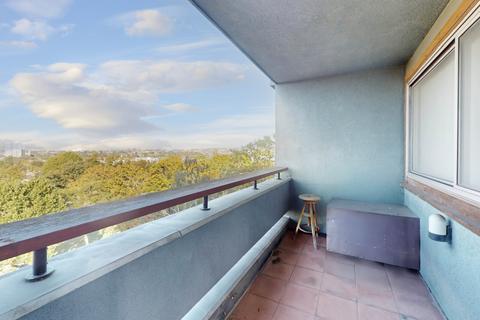 undefined, Lyndhurst Court, 36-38 Finchley Road, London, NW8