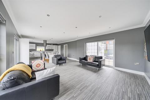 undefined, Sawel Court, Pontarddulais, Swansea