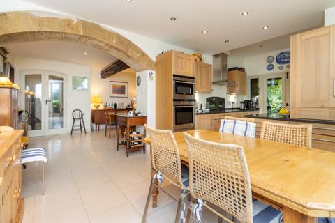 4 bedroom detached house for sale, Yeabridge, South Petherton, Somerset, TA13