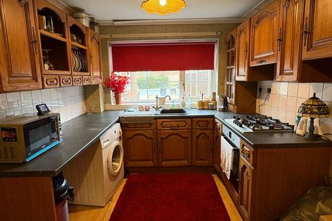 3 bedroom terraced house for sale, St. Audreys Close, Hatfield