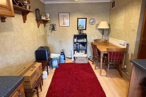 3 bedroom terraced house for sale, St. Audreys Close, Hatfield