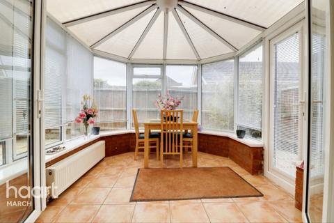 2 bedroom bungalow for sale, Angoods Lane, Chatteris