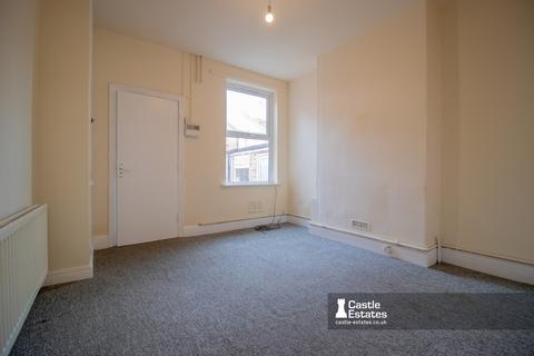 undefined, Exeter Road, Forest Fields, NG7 6LS