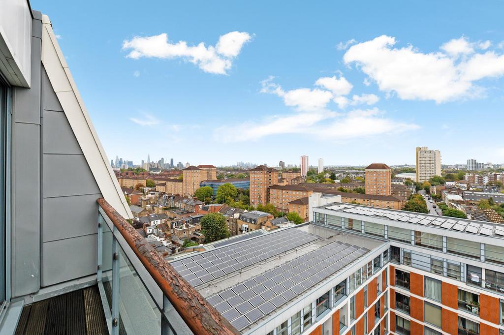 Apartment in London - View 4