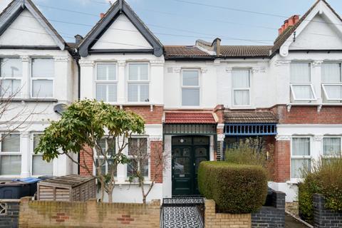 4 bedroom house to rent, Estcourt Road, London, SE25