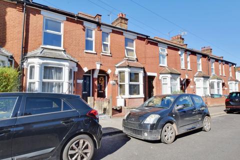 3 bedroom terraced house to rent, Sandringham Road, Hertfordshire WD24