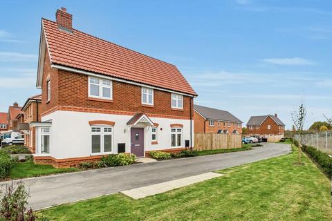 Home 165 - Swan Grange, Witham St. Hughs, LN6 9US