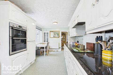 undefined, Warners Road, Newton Longville