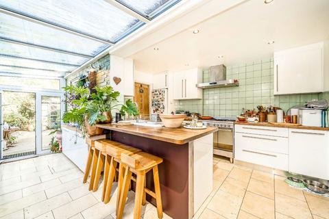 undefined, Linden Road, Hampton TW12