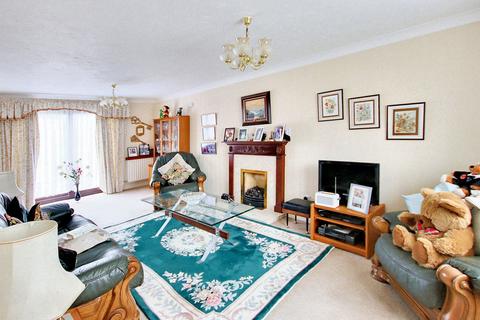 undefined, Alison Close, Shirley Oaks Village