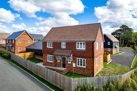 Thornbrook Close, Stoke Mandeville, Aylesbury, Buckinghamshire, HP22