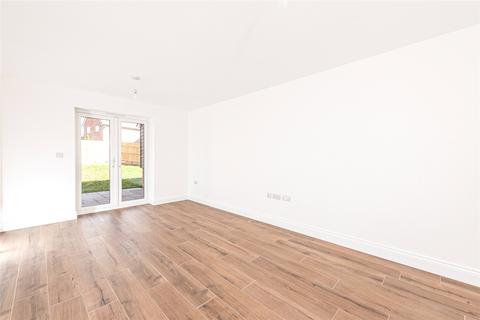 undefined, Thornbrook Close, Stoke Mandeville, Aylesbury, Buckinghamshire, HP22