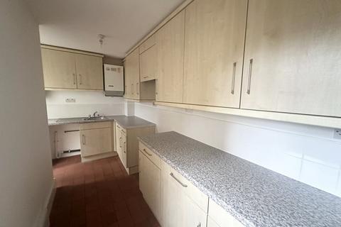 2 bedroom maisonette to rent, Trafalgar Road, Twickenham, TW2